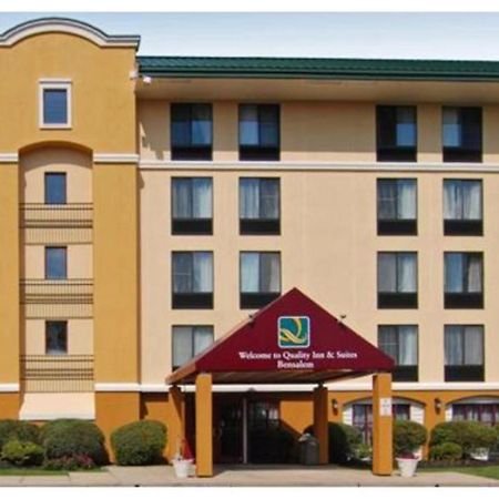 Quality Inn & Suites Bensalem Exteriér fotografie